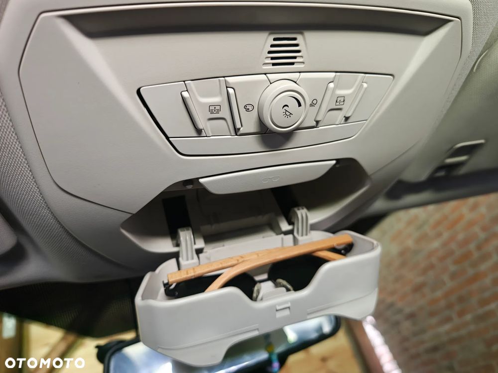 Ford Kuga 2.0 TDCi Individual MPS6 - 15