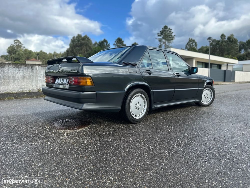 Mercedes-Benz 190 - 7