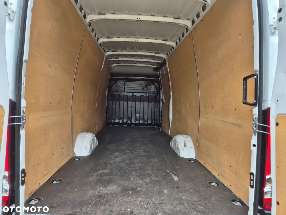 Iveco DAILY 35S18 HIMATIC 3.0 SPROWADZAONY KLIMA MAXI L4H2 - 21