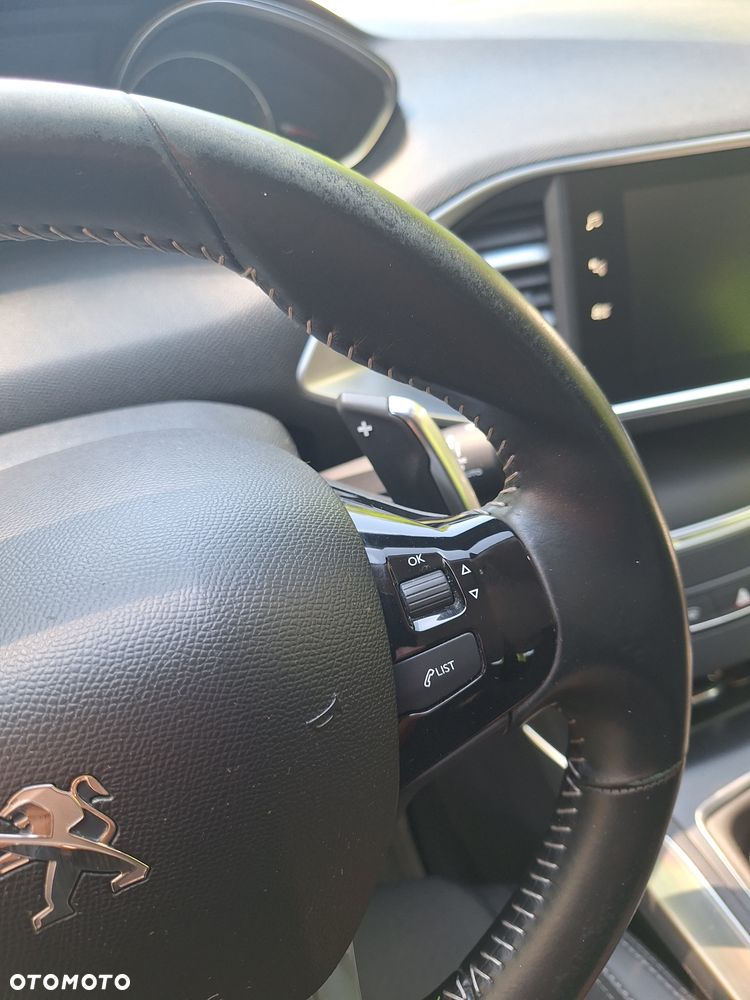 Peugeot 308 BlueHDi 130 EAT6 Stop & Start Allure - 10