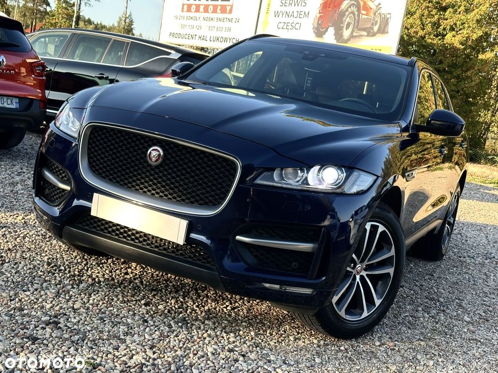 Jaguar F-Pace