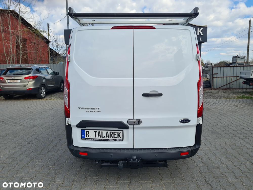 Ford TRANSIT CUSTOM - 7