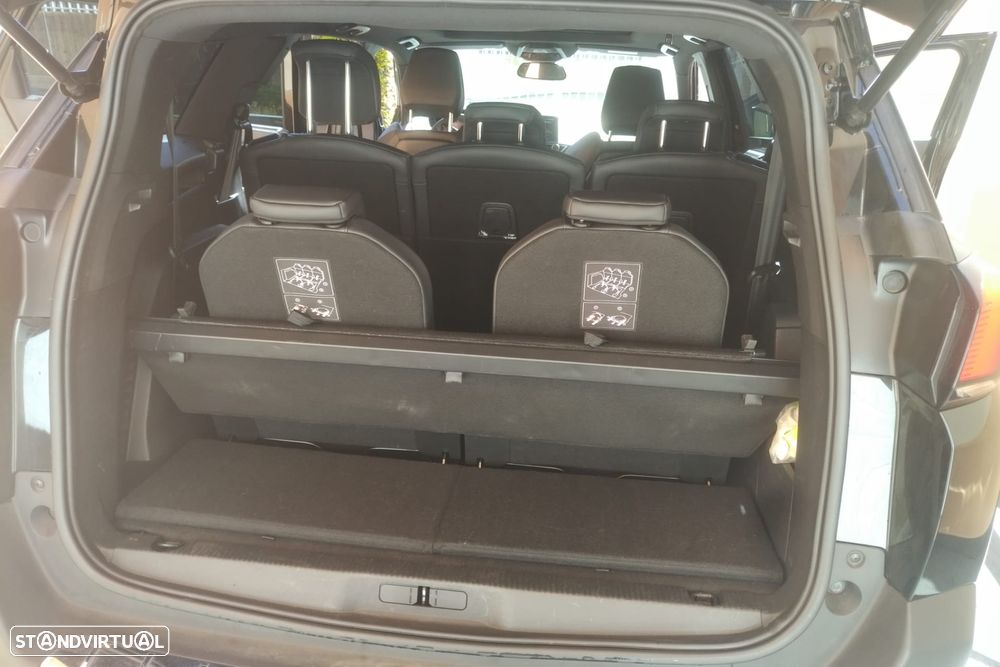 Peugeot 5008 - 8