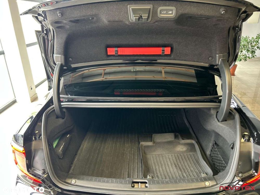 Volvo S90 B5 D AWD Ultimate Bright - 23