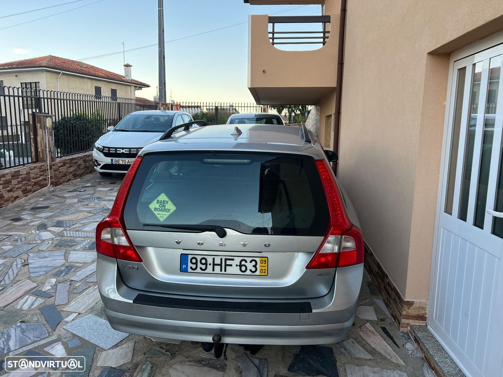 Volvo V70 2.0 D Momentum - 6