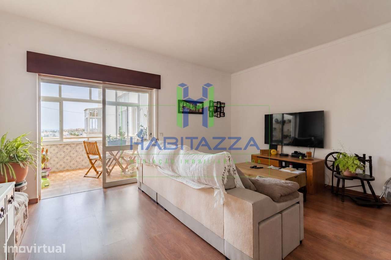 Apartamento T2 com vistas desafogadas em Lagos - Grande imagem: 2/19