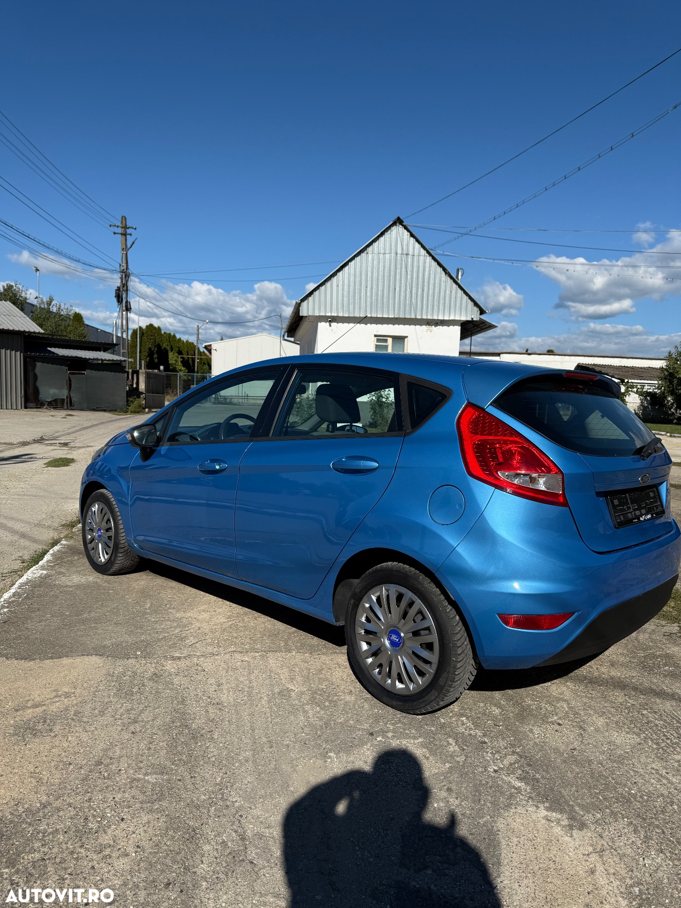 Ford Fiesta 1.25 Ambiente - 2