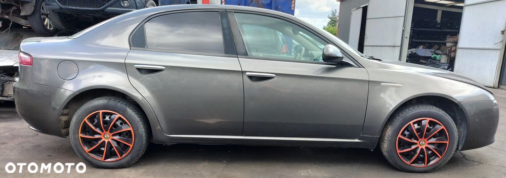 ALFA ROMEO 159 1.9 JTDm 16V 150KM 651 ZDERZAK PRZEDNI KOMPLETNY DRZWI PRZÓD TYŁ MASKA BŁOTNIK LAMPA PAS PRZEDNI KLAPA SZYBA LUSTERKO SILNIK SKRZYNIA CAŁY NA CZĘŚCI - 2