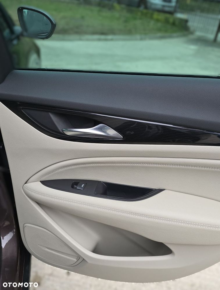 Opel Insignia 2.0 CDTI S&S - 16