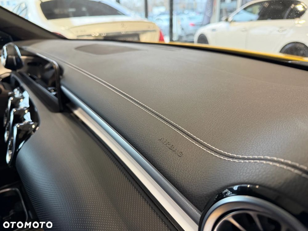 Mercedes-Benz Klasa A 180 7G-DCT Edition 2020 - 19