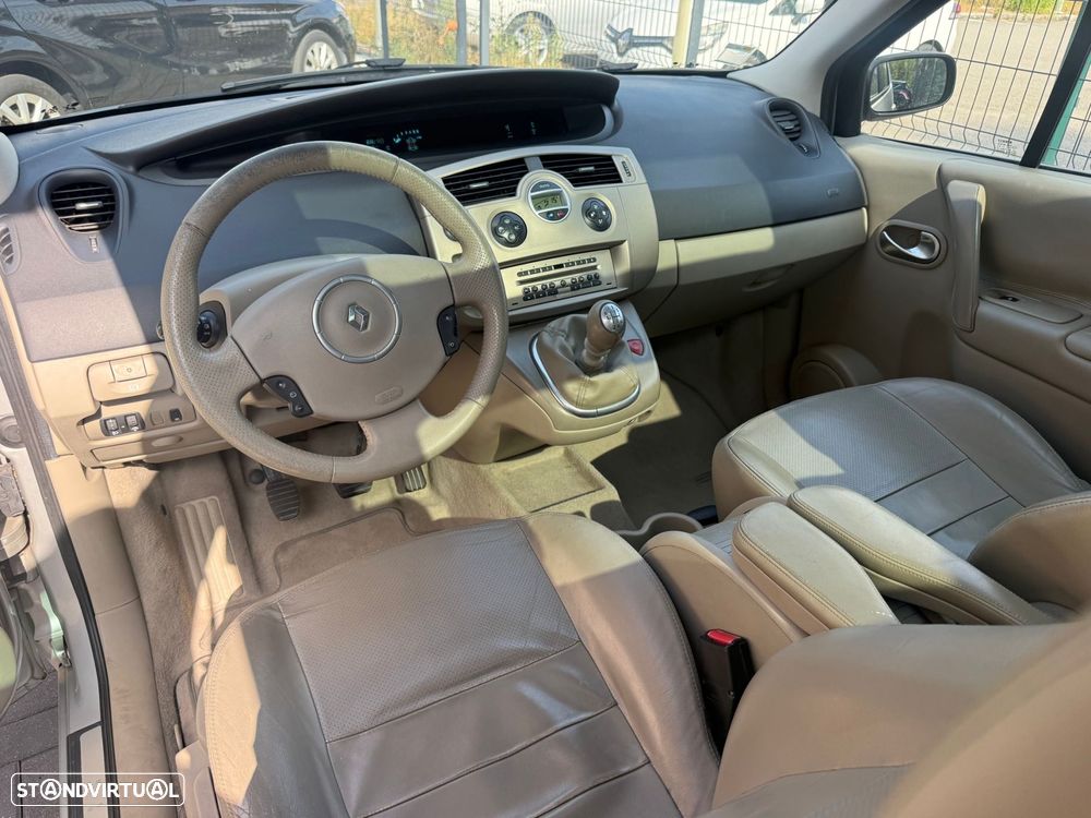 Renault Scénic 1.5 dCi Dynamique Luxe - 3