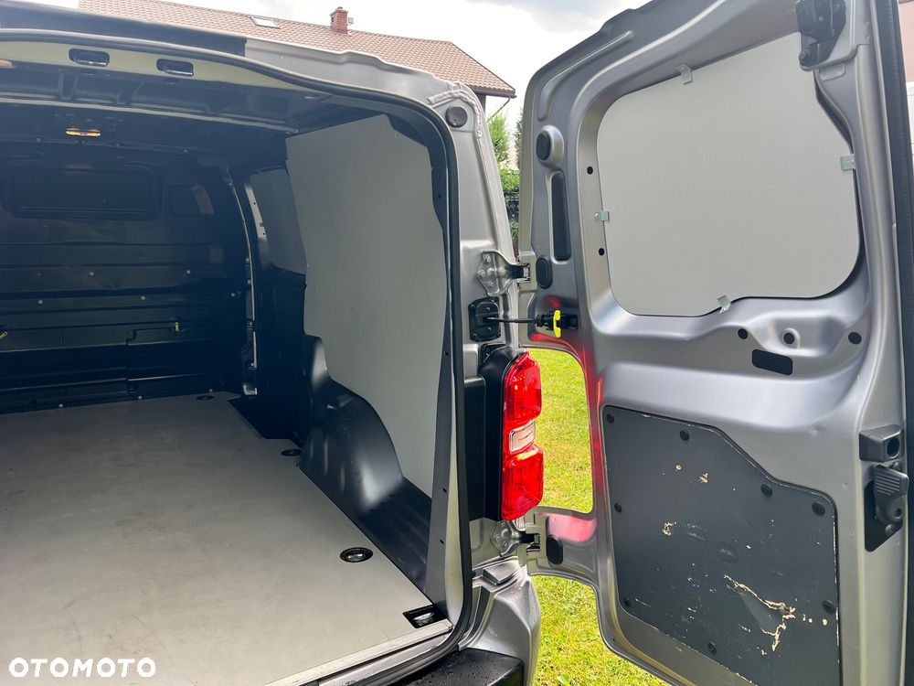 Opel Vivaro - 15