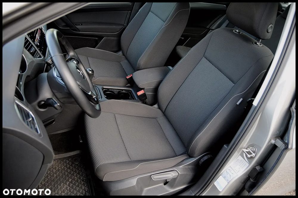 Volkswagen Golf Sportsvan SV 1.0 TSI Trendline - 24