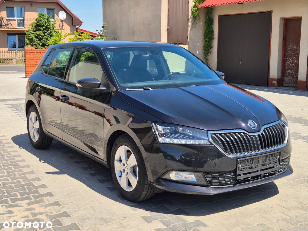 Skoda Fabia 1.0 TSI DSG Style - 2