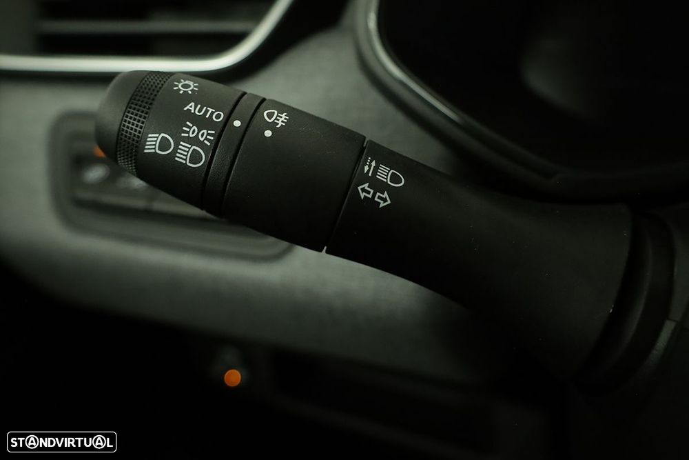 Renault Clio 1.0 TCe Evolution Bi-Fuel - 16