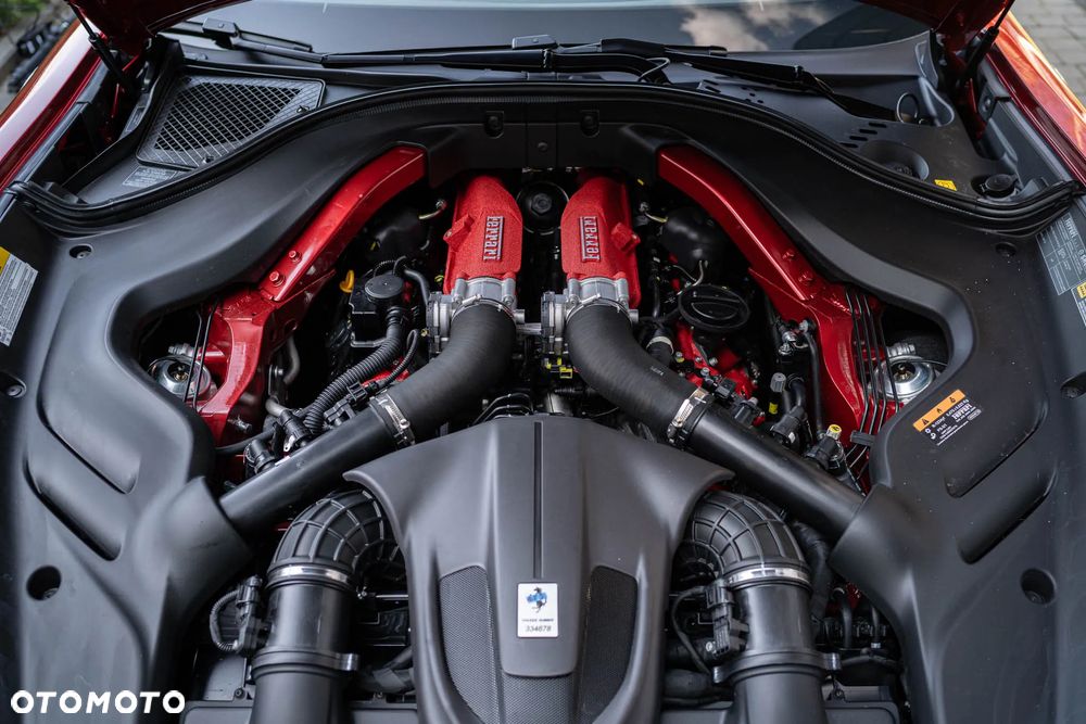 Ferrari Roma Spider - 28