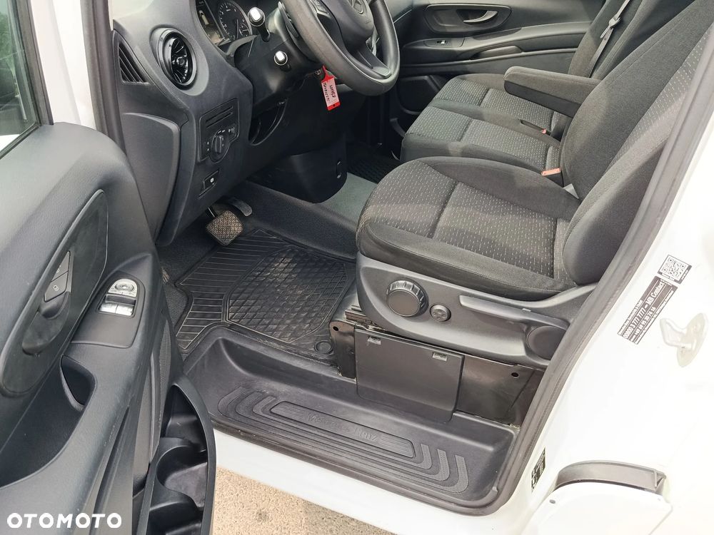 Mercedes-Benz Vito - 12