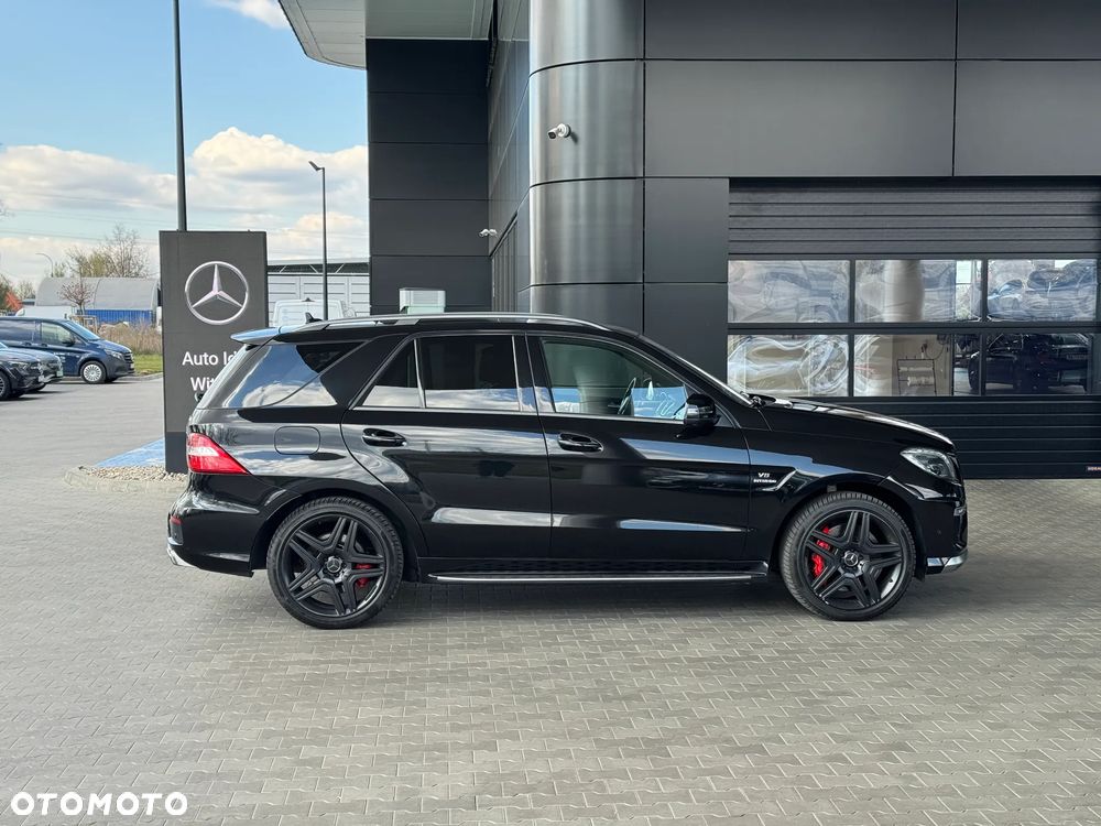 Mercedes-Benz ML 63 AMG 4-Matic - 17