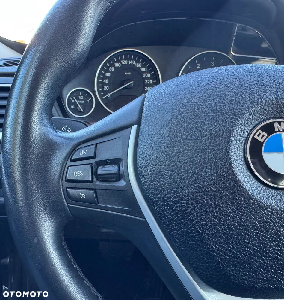 BMW 3GT 320d - 15