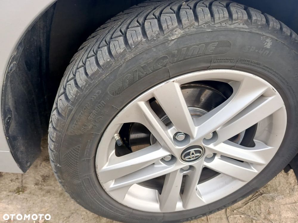 Toyota Corolla 1.8 Hybrid Comfort - 13