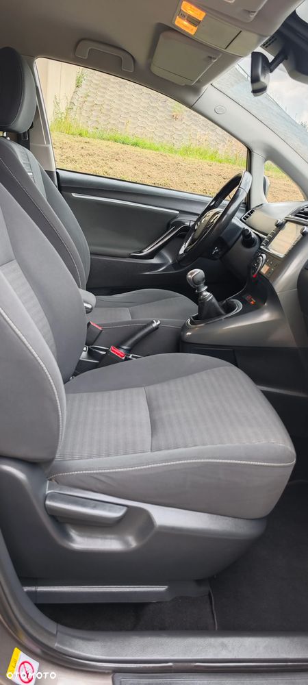 Toyota Verso 1.8 7-Sitzer Executive - 16