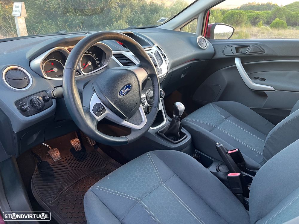 Ford Fiesta - 6