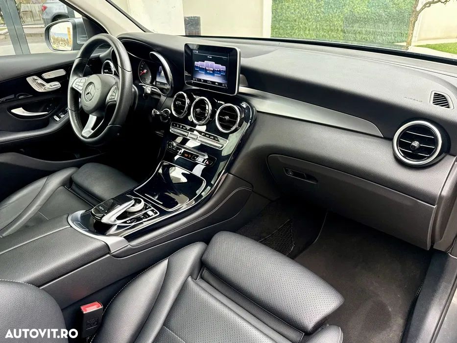Mercedes-Benz GLC - 6