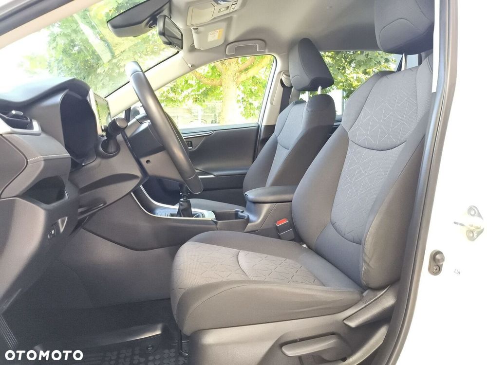 Toyota RAV4 2.0 Comfort 4x2 - 27