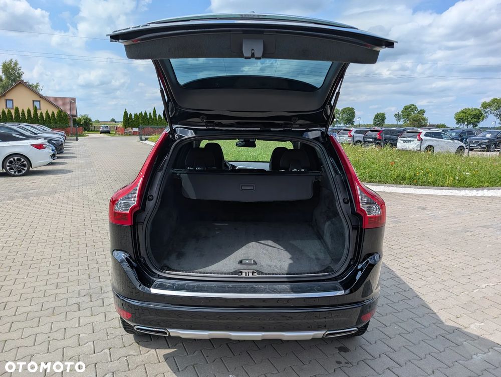 Volvo XC 60 D4 Momentum - 40