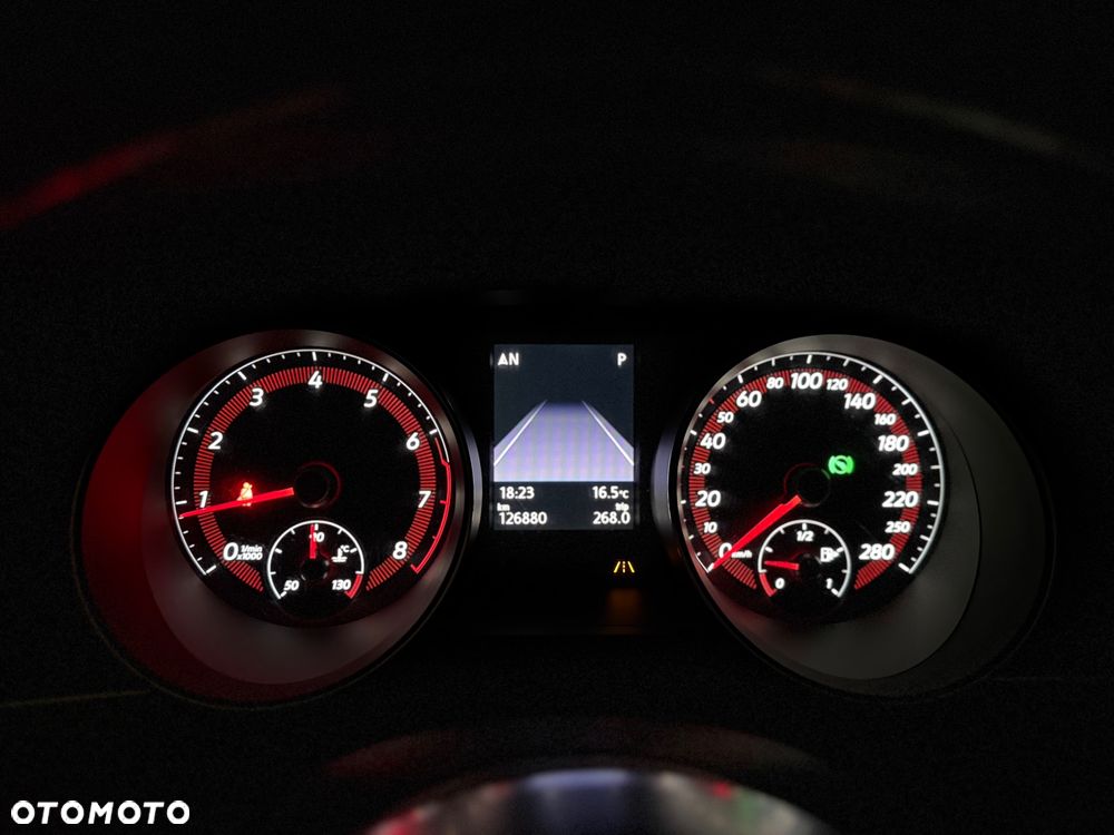Volkswagen Arteon 2.0 TSI DSG R-Line - 30