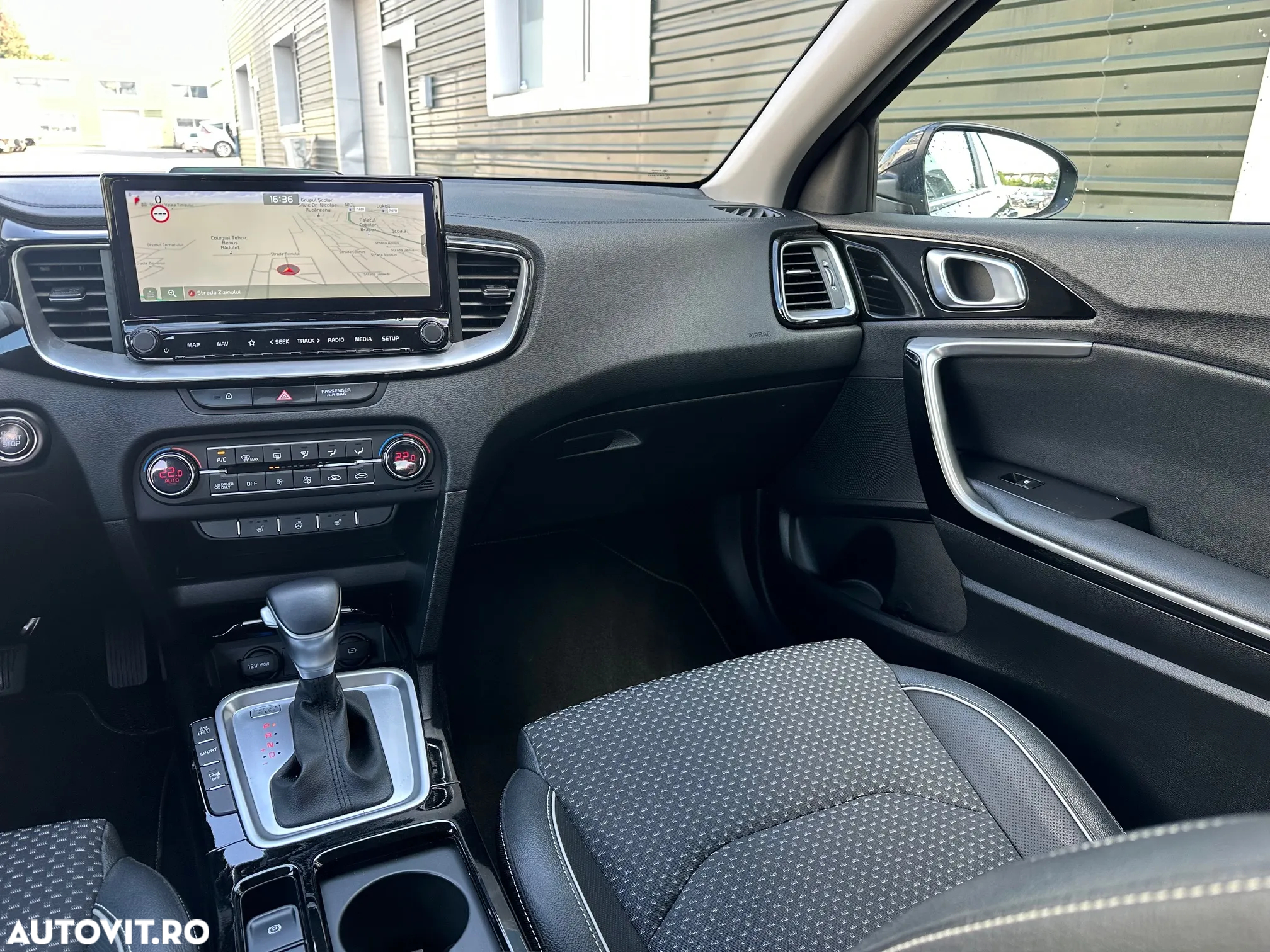 Kia XCeed 1.6 GDI DCT6 OPF Plug-in-Hybrid VISION - 25