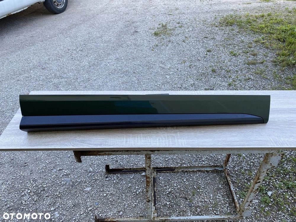 LISTWA PRAWA NA PRZEDNIE DRZWI AUDI Q5 II 80A S LINE CARBON 80A853960A - 1