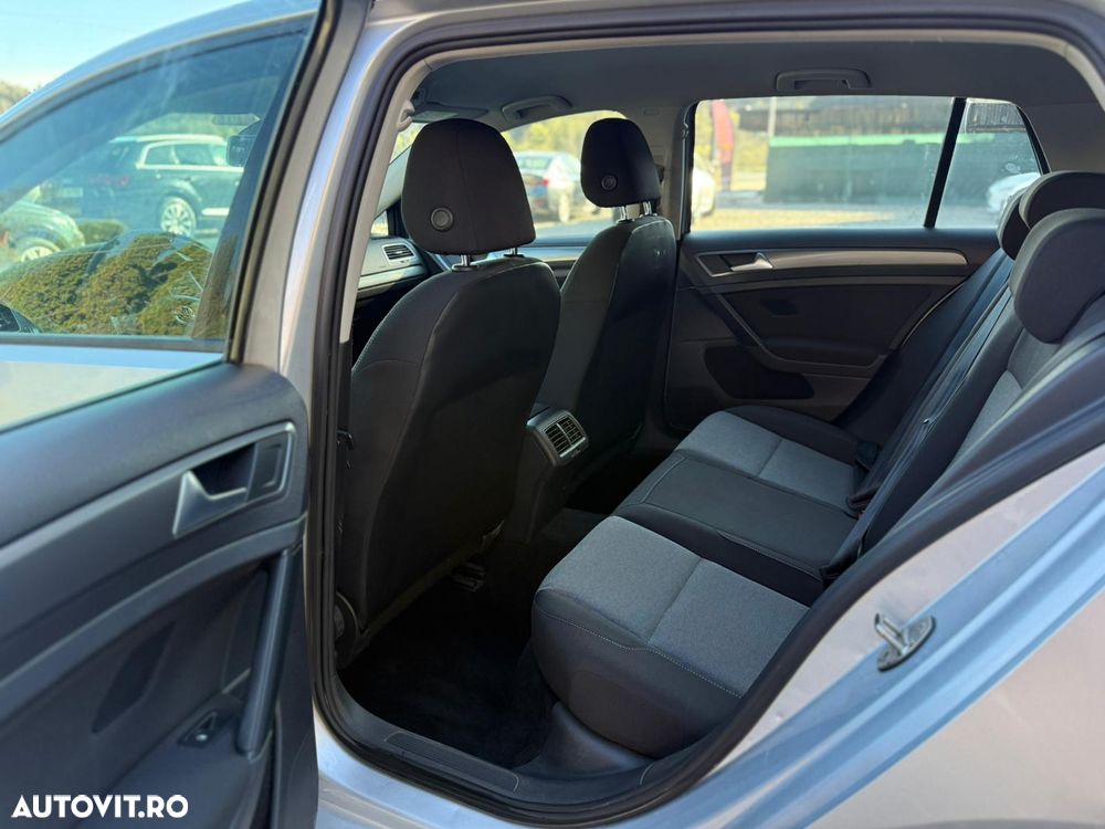 Volkswagen Golf 1.2 TSI BMT Trendline - 16