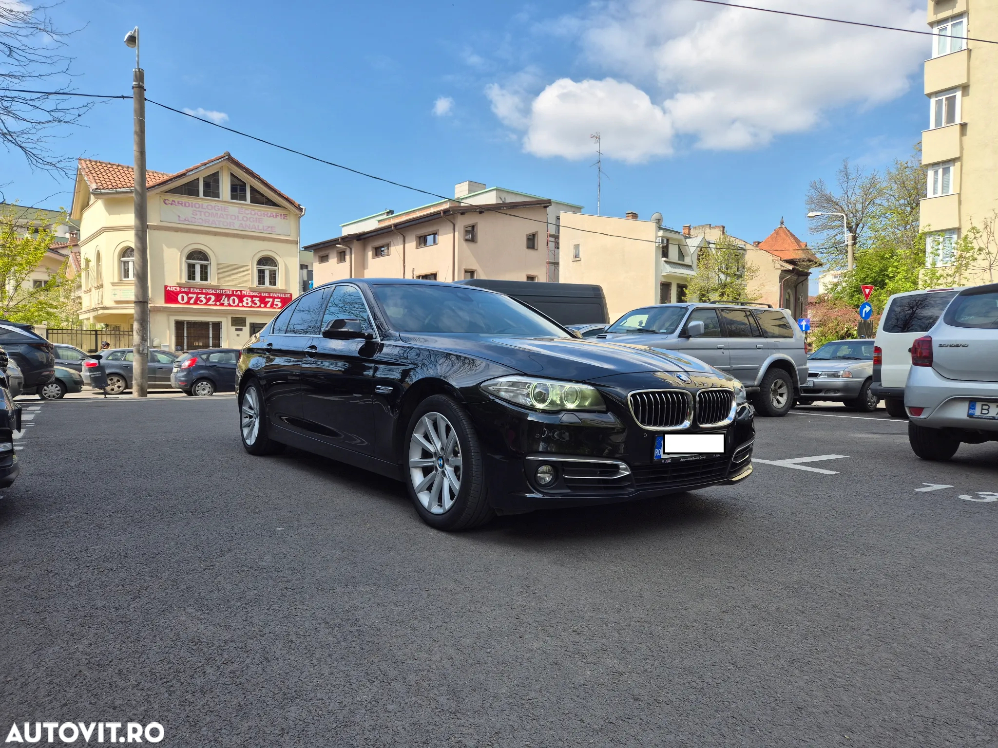BMW Seria 5 525d xDrive AT - 4