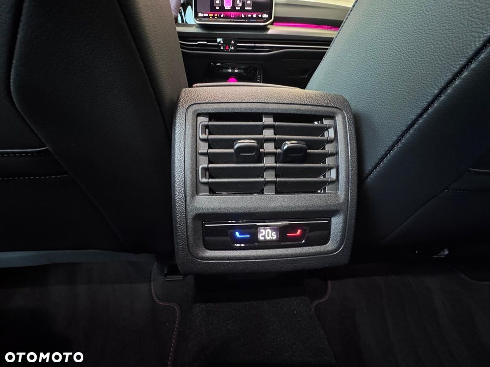 Volkswagen Golf - 15