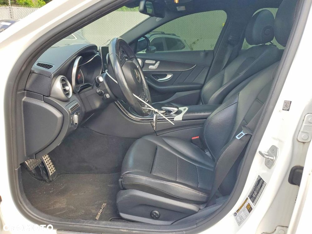 Mercedes-Benz Klasa C 300 7G-TRONIC Exclusive - 7