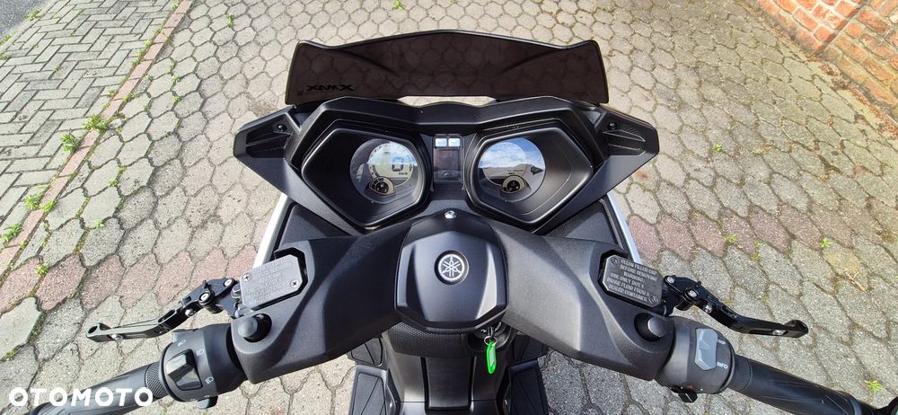Yamaha X-max - 5