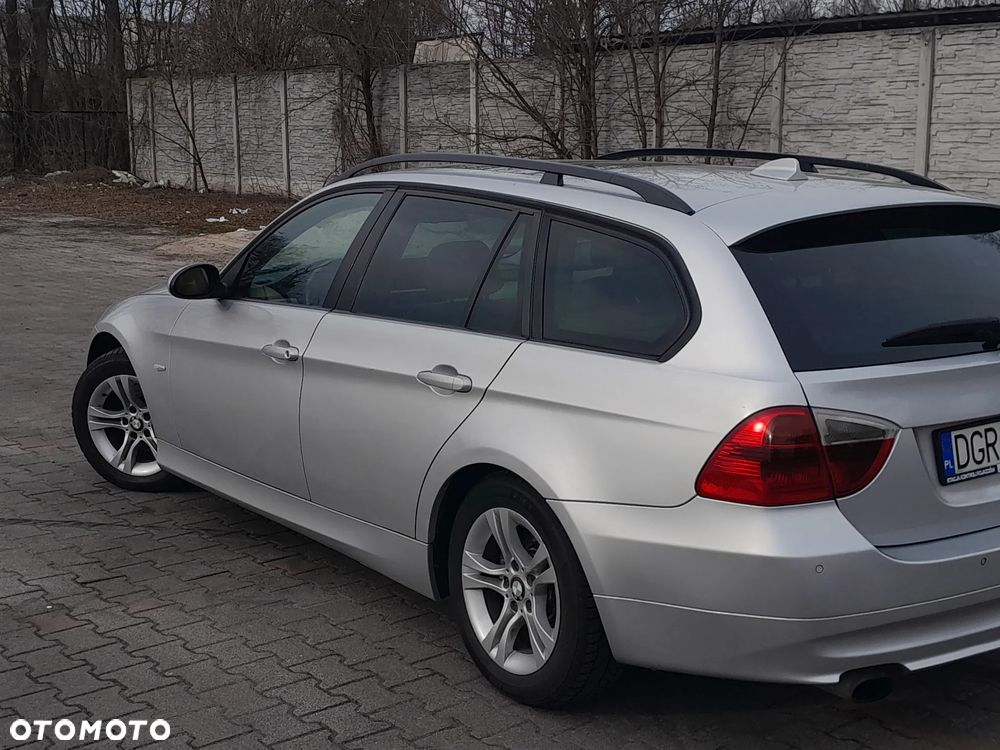 BMW Seria 3 320d DPF - 10
