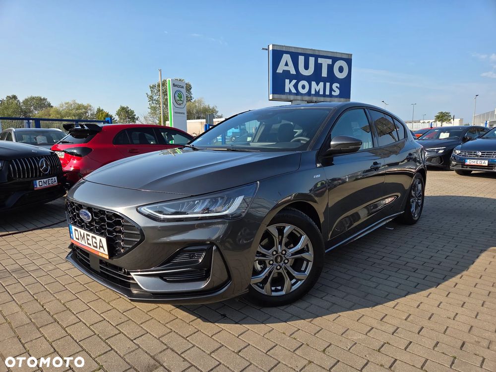 Ford Focus 1.0 EcoBoost Hybrid ST-LINE