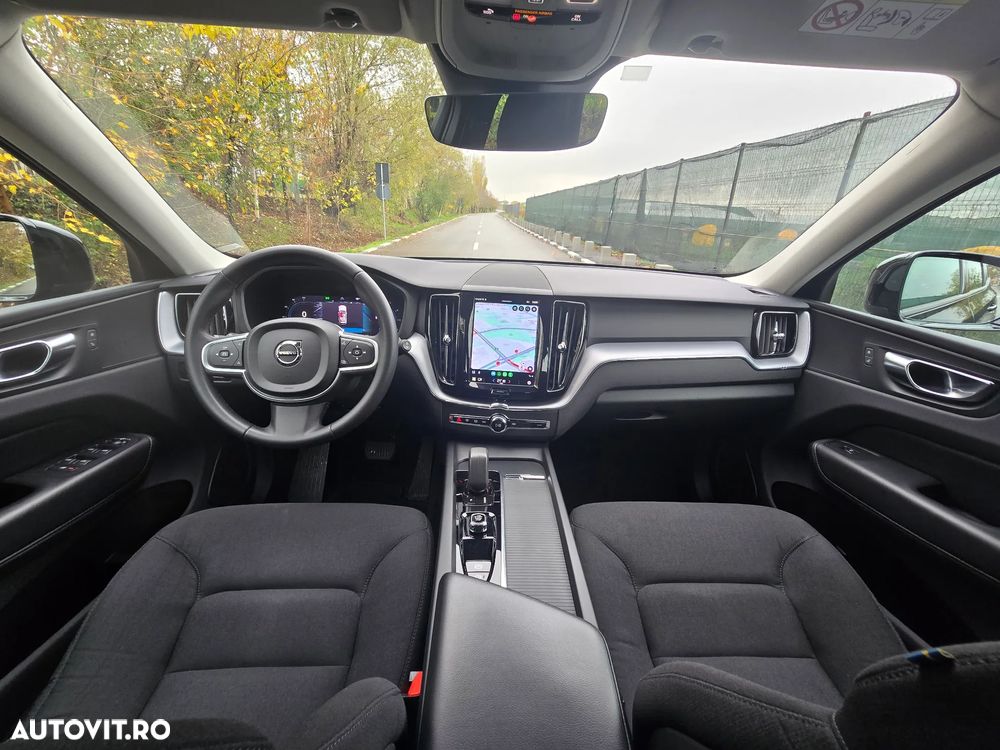 Volvo XC 60 B4 D AWD Core - 25