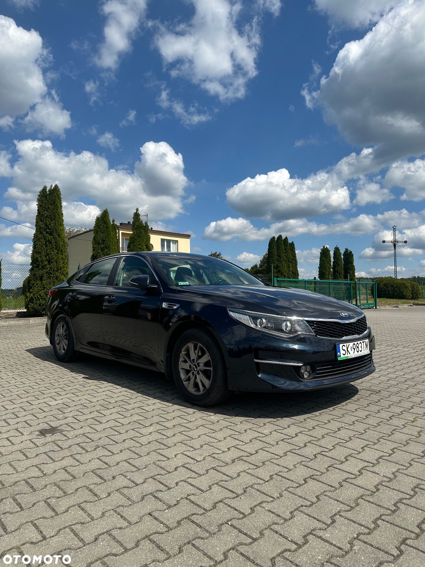 Kia Optima - 1