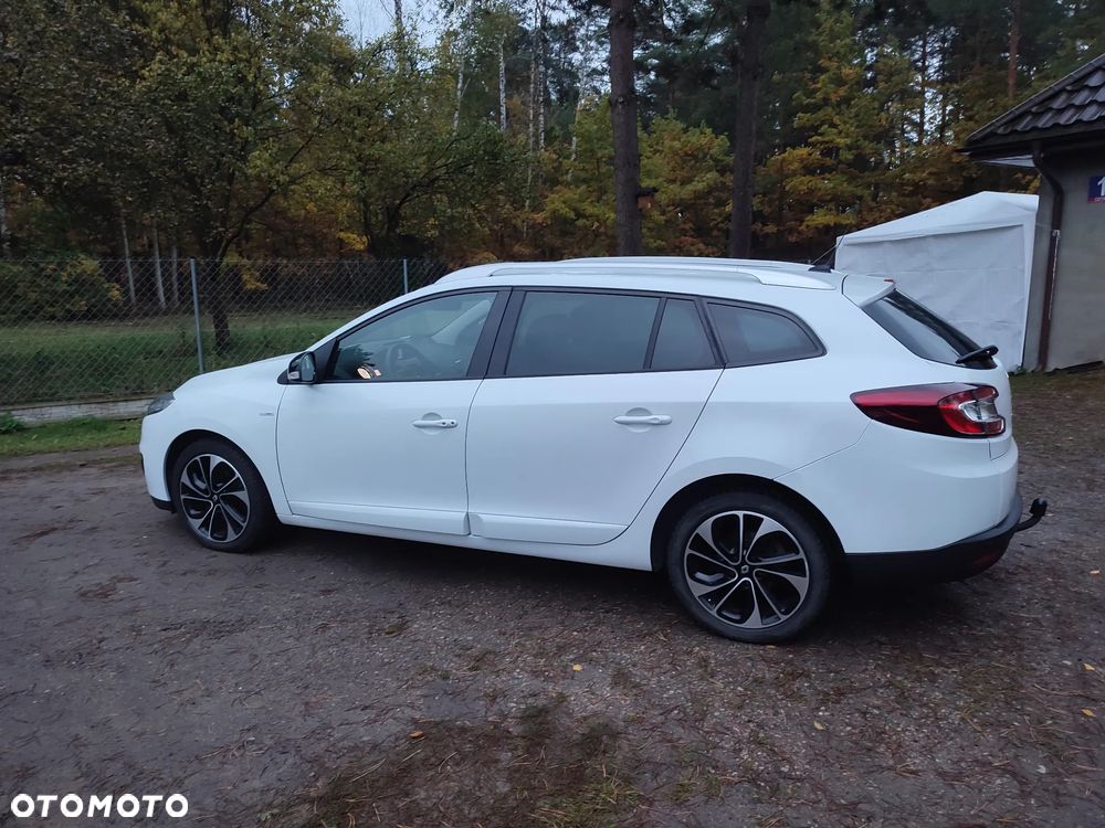 Renault Megane ver-1-6-dci-bose - 4