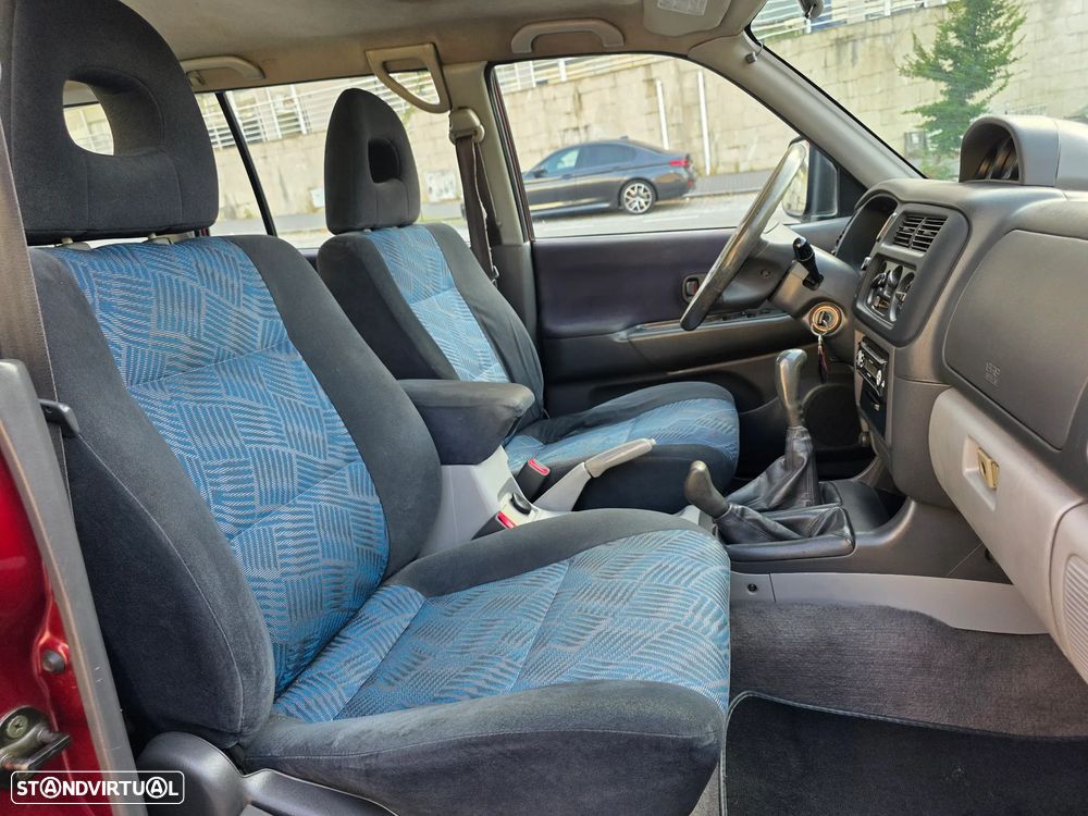 Mitsubishi Pajero 2.5 TD GLX Longo - 15
