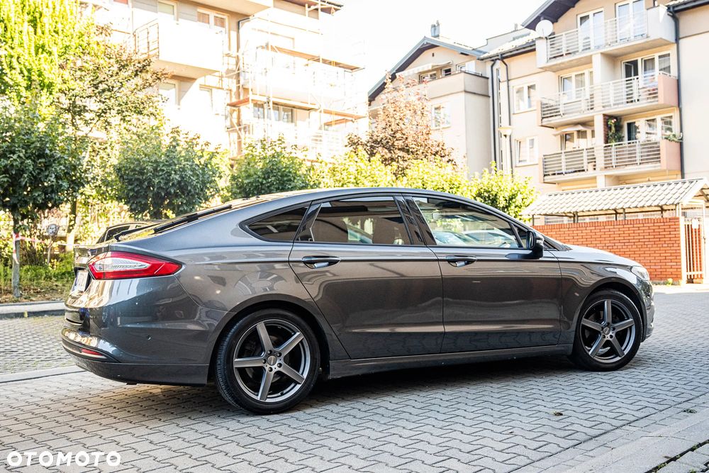 Ford Mondeo 2.0 TDCi Edition - 16