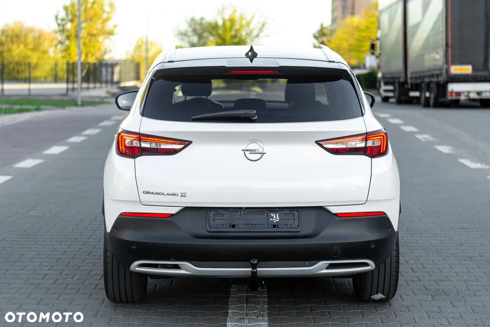 Opel Grandland X - 16