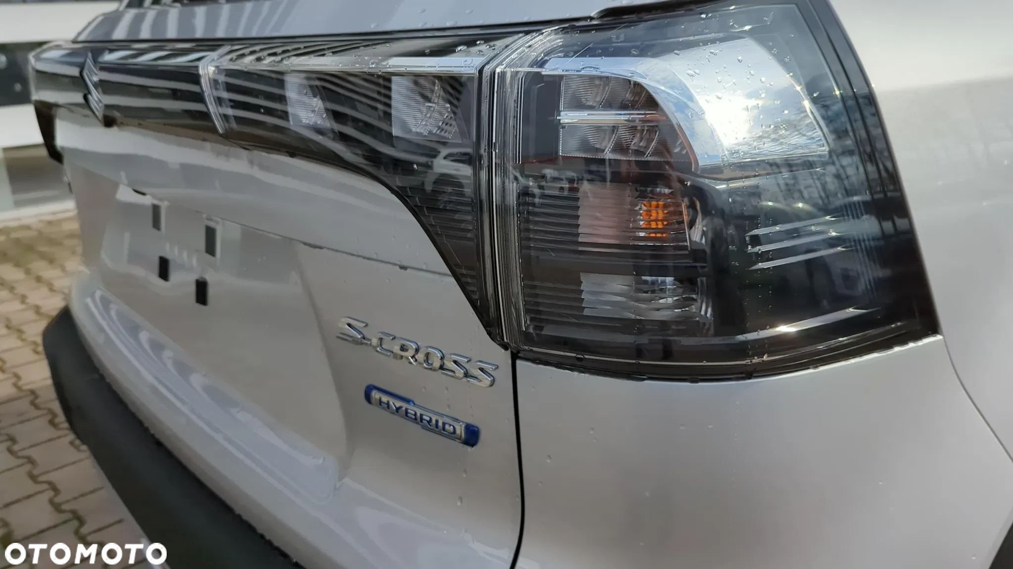 Suzuki SX4 S-Cross 1.5 DualJet Hybrid Premium AGS - 37