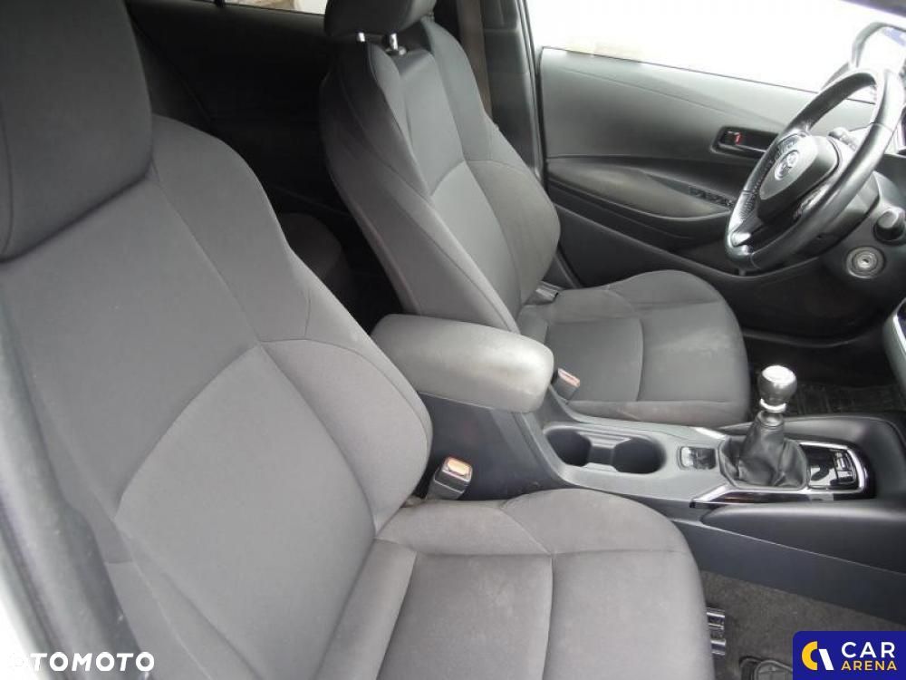 Toyota Corolla 1.2 T Active - 29