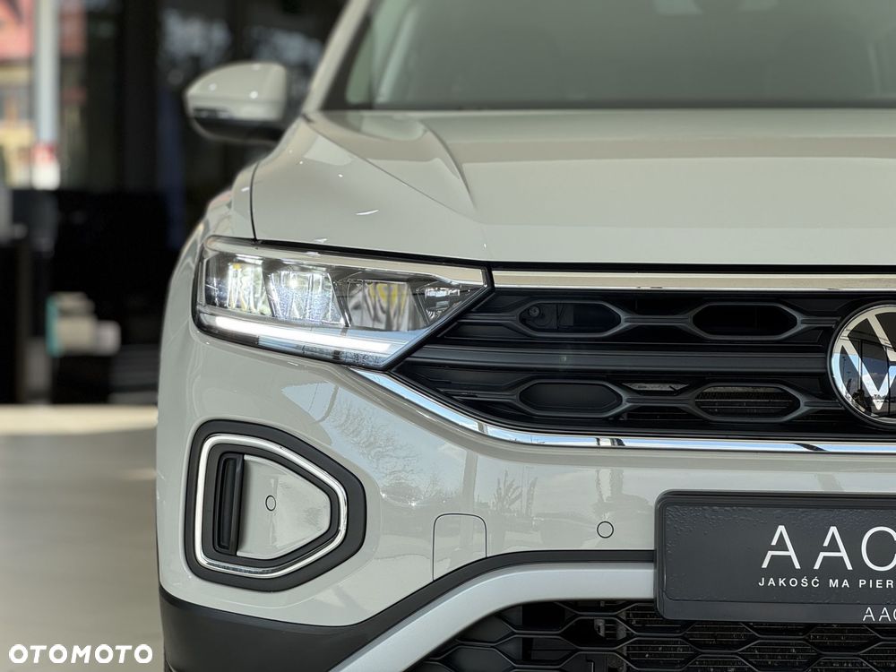 Volkswagen T-Roc - 39