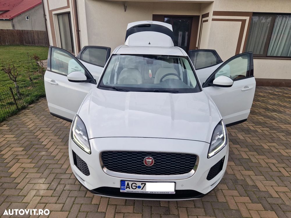 Jaguar E-Pace D150 AWD Base - 36