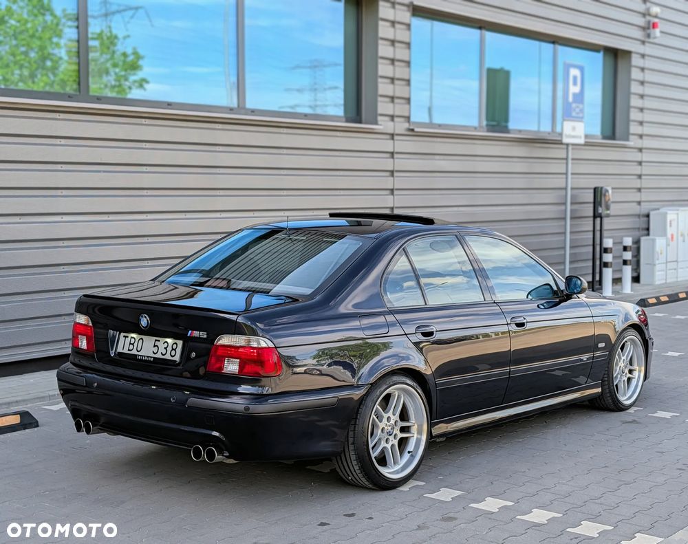 BMW M5 - 4